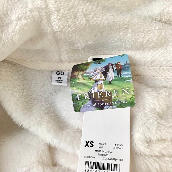 GU (Uniqlo) Marshmallow Feel Lounge Cardigan | Frieren: Beyond Journey’s End - Picture 13 of 15